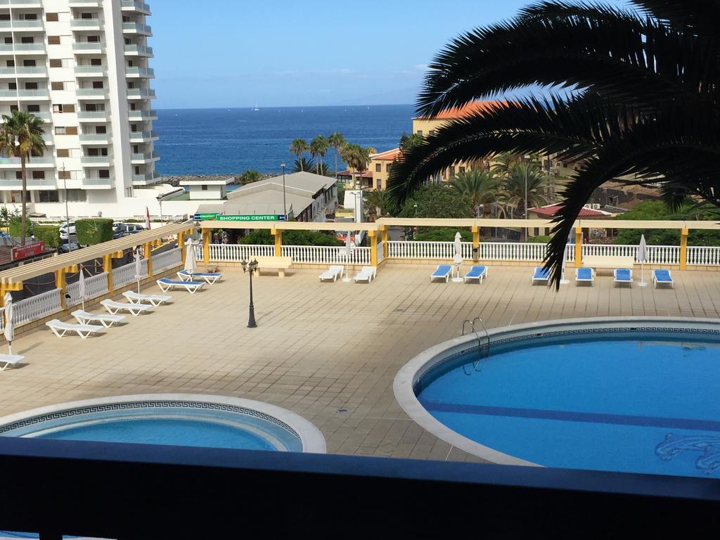 Apartamentos Copacabana Costa Adeje  Exteriör bild